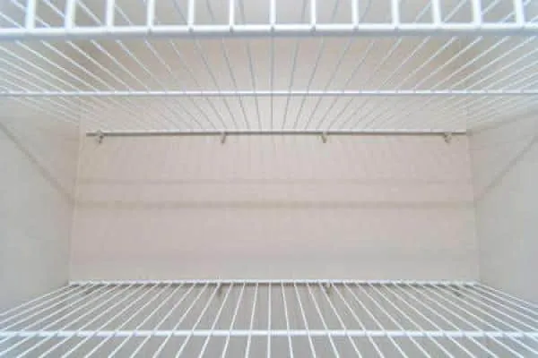 A wire closet rack, which is enhanced by fluidized bed coating